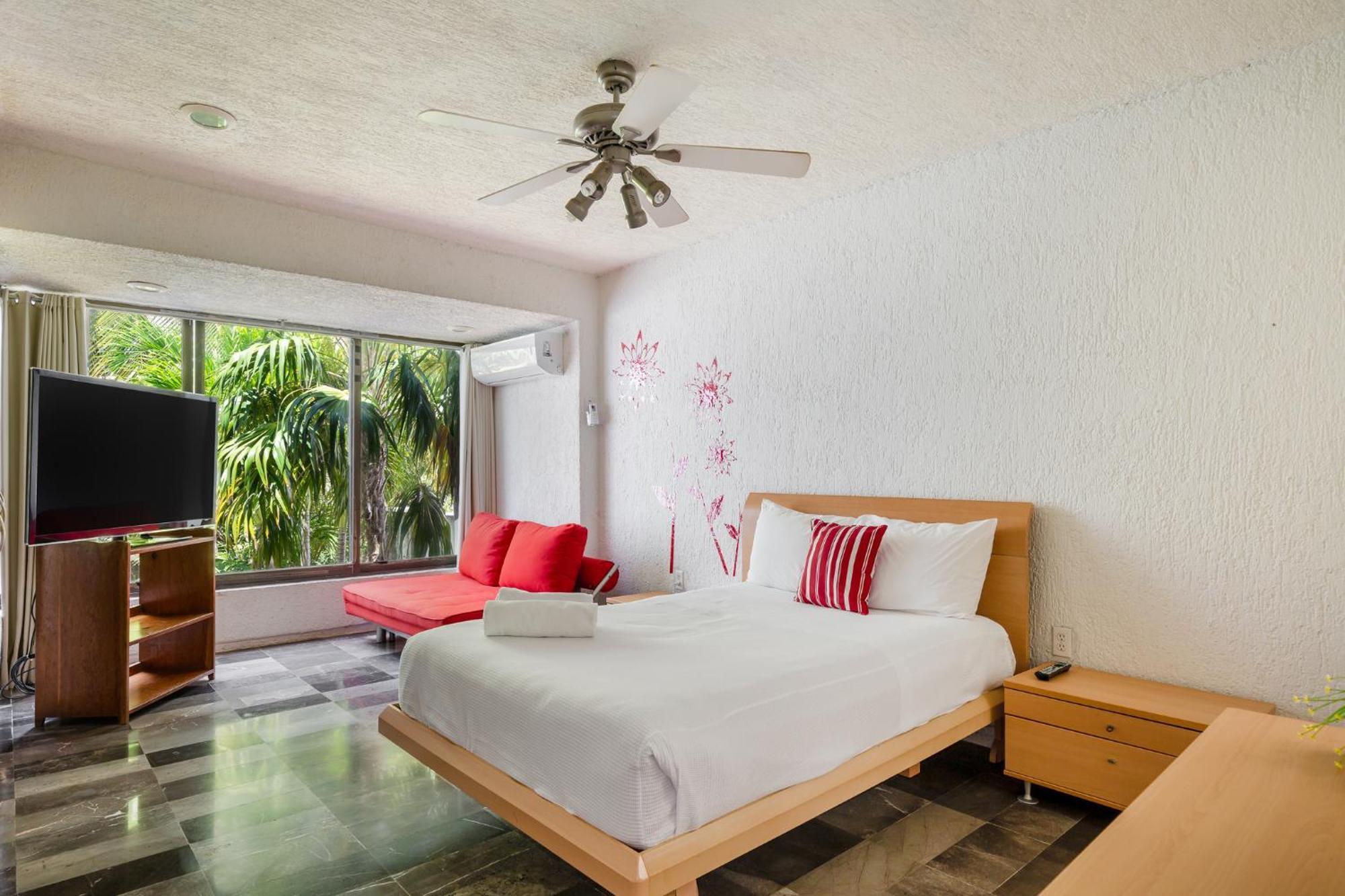 Apartamento Large House - Walking To - 10 Guests! Cancún