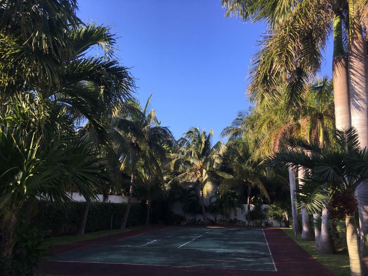 Large House - Walking To - 10 Guests! Apartamento *