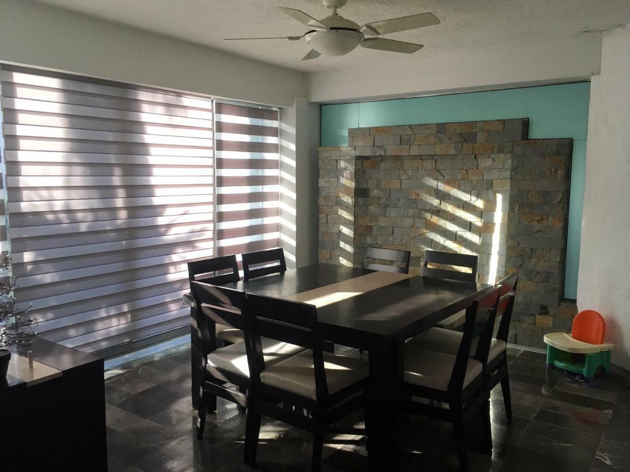 Large House - Walking To - 10 Guests! * Cancún